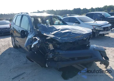 2022 Subaru Forester из США, поврежденный, VIN JF2SKACC3NH526812